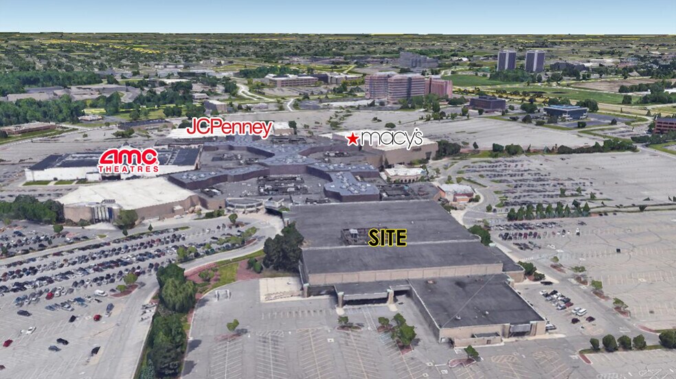 More Photos Of 18900 Michigan Ave, Dearborn Department Store For Sale