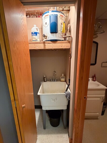 More Photos Of 7304 Wales Ave NW, Canton Office For Sale