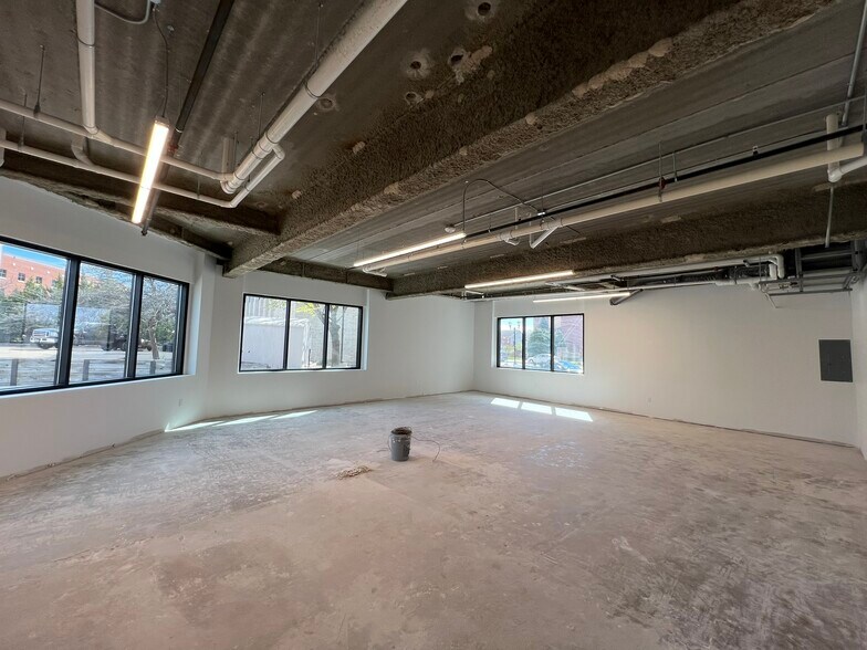 More Photos Of 130 Main St, Menasha Apartments For Lease