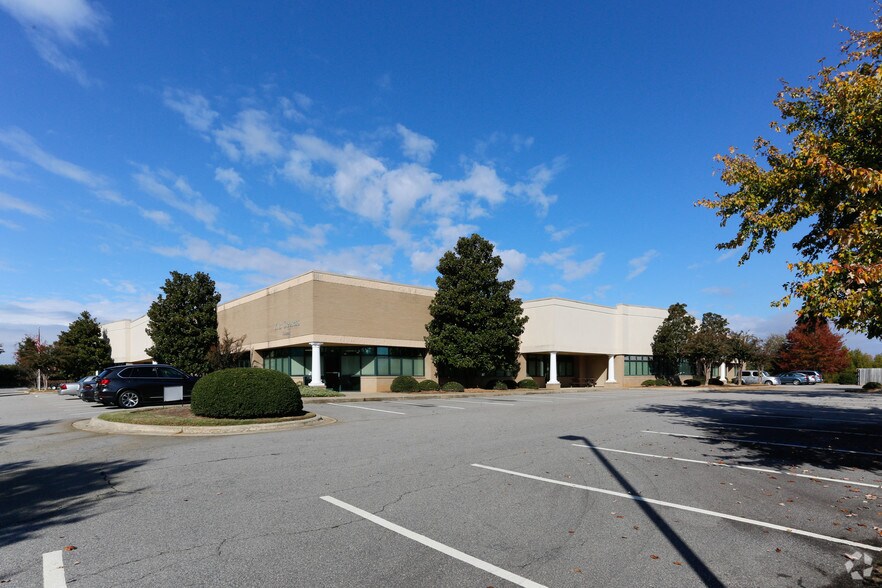 More Photos Of 203 Capcom Ave, Wake Forest Flex For Lease