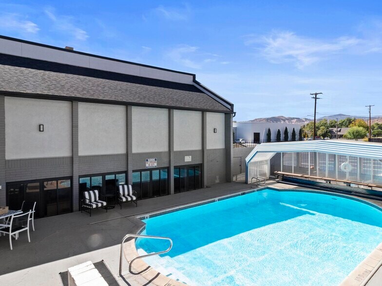 More Photos Of 333 N Main St, Richfield Hotel For Sale