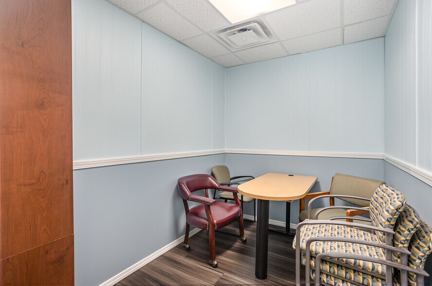 More Photos Of 7261 Gratiot Rd, Saginaw Medical For Sale