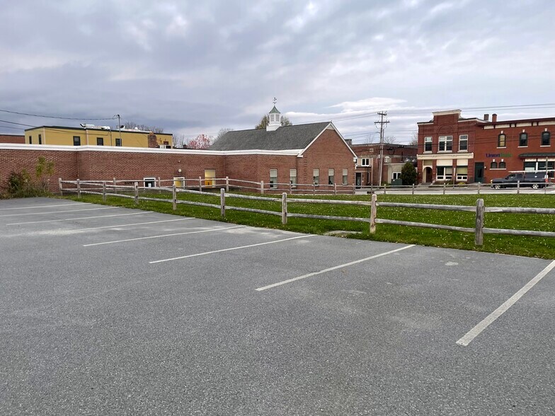 More Photos Of 48 Congress St, Morristown Freestanding For Sale