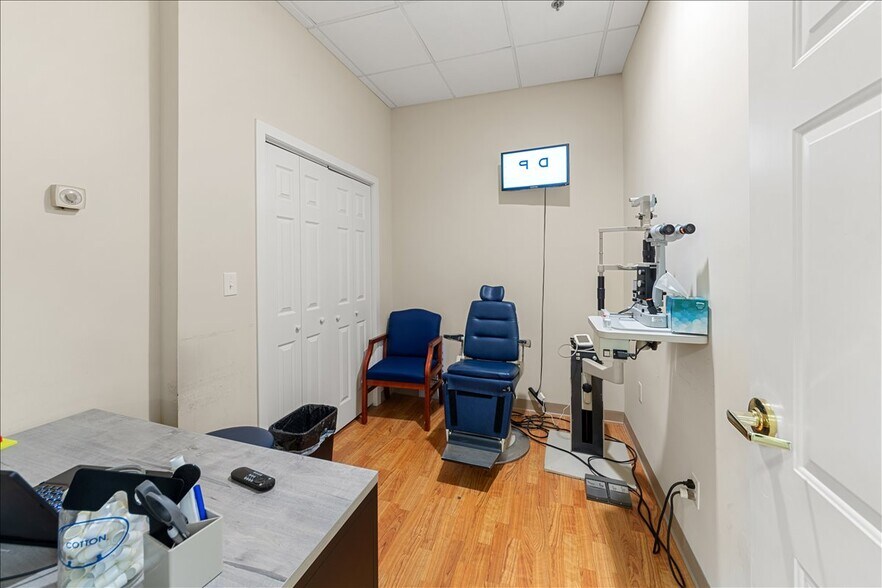 More Photos Of 2119 Post Rd, Fairfield Medical For Sale