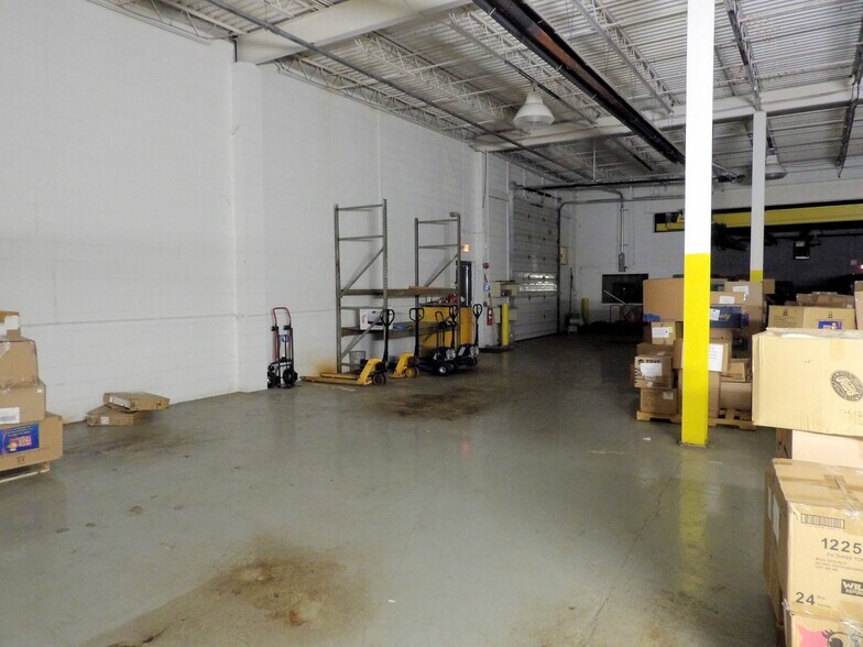 More Photos Of 8624 Station St, Mentor Warehouse For Sale
