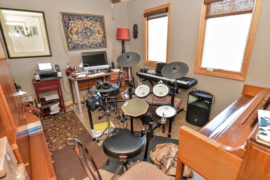 More Photos Of 455 Newark Pompton Tpke, Wayne Office Residential For Sale