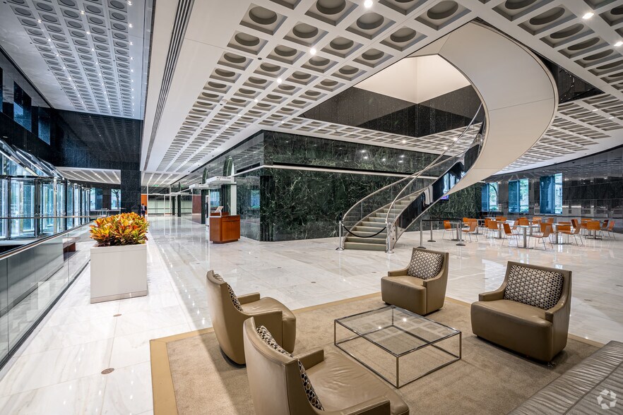 More Photos Of 1000 Louisiana St, Houston Office For Lease