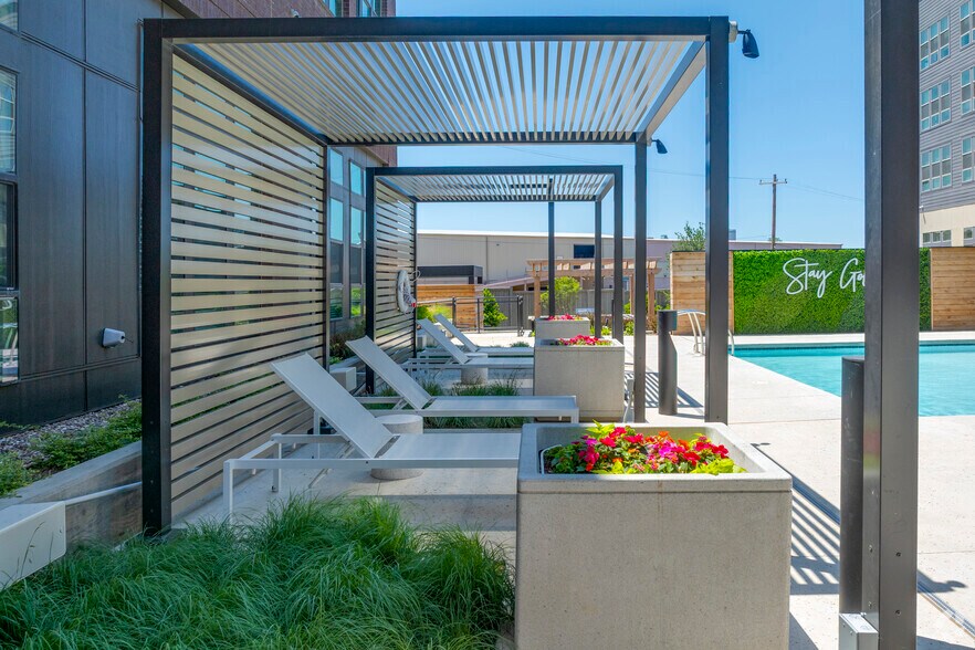 More Photos Of 2219 E 11th St, Tulsa Apartments For Lease