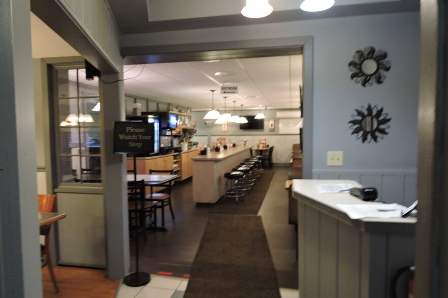 More Photos Of 7991 Route 31, Bridgeport Restaurant For Sale