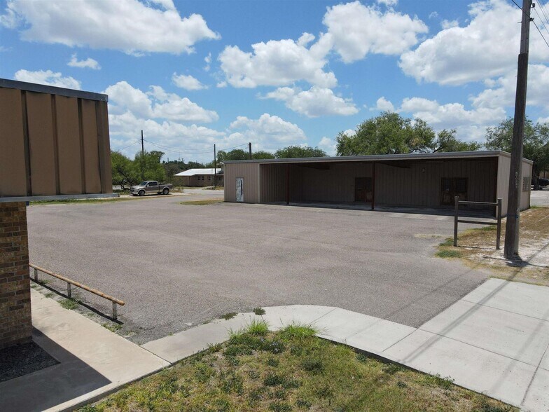 More Photos Of , Freer Unknown For Sale