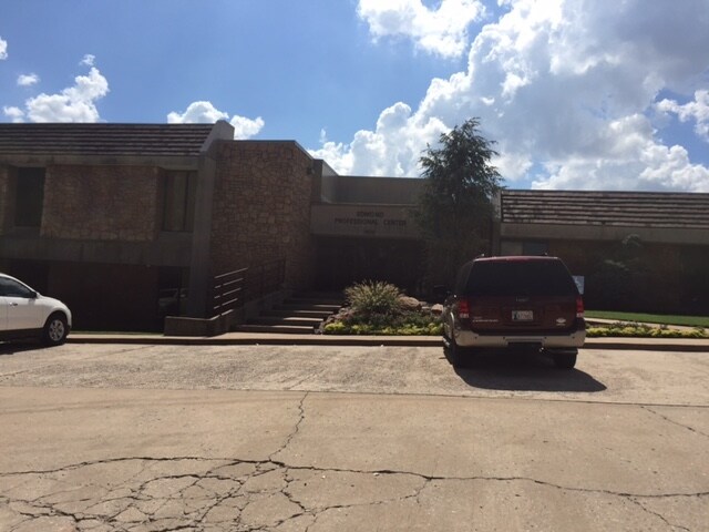 More Photos Of 1603 E 19th St, Edmond Coworking Space