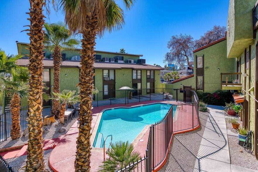 More Photos Of 711 E Twain Ave, Las Vegas Apartments For Sale