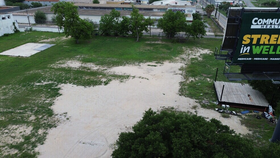 More Photos Of 1010 Hoefgen Avenue, San Antonio Land For Sale