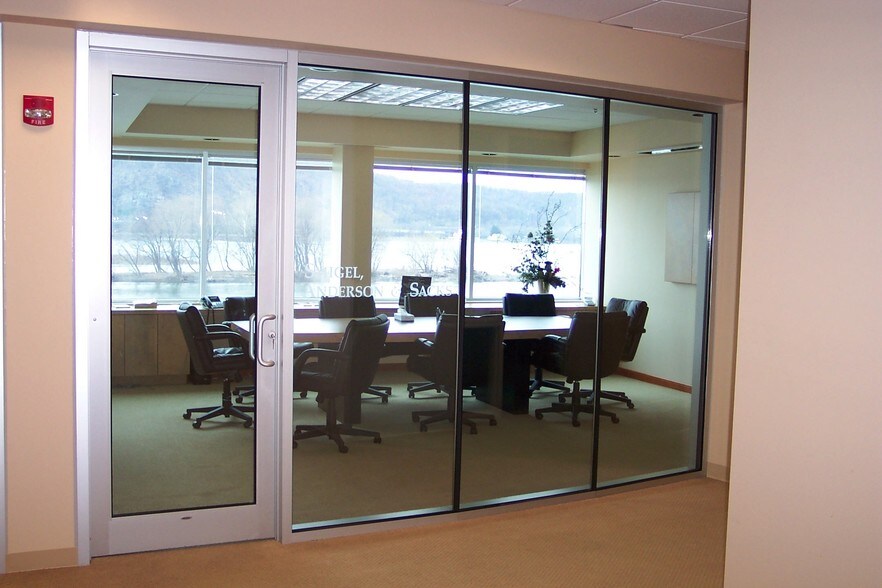 More Photos Of 4431 N Front St, Harrisburg Office Residential For Lease