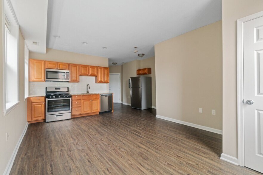 More Photos Of 601 Whitelock St, Baltimore Apartments For Sale