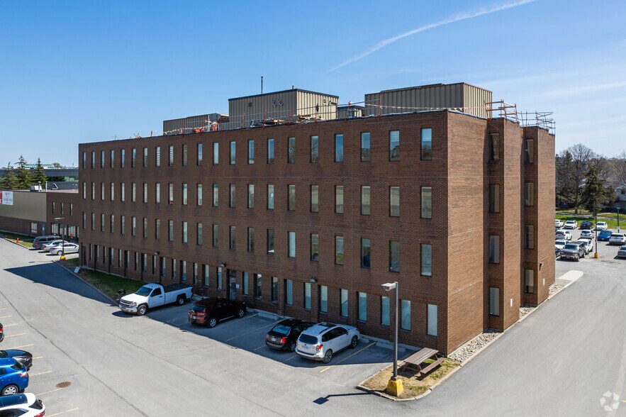 More Photos Of 1150 Morrison Dr, Ottawa Office For Lease