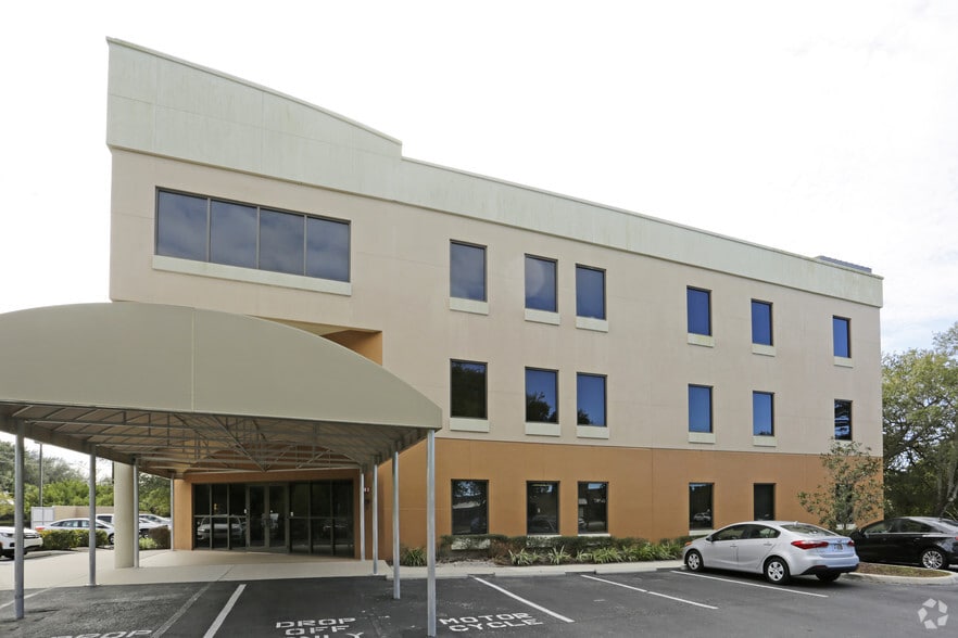 More Photos Of 435 Commercial Ct, Venice Medical For Lease