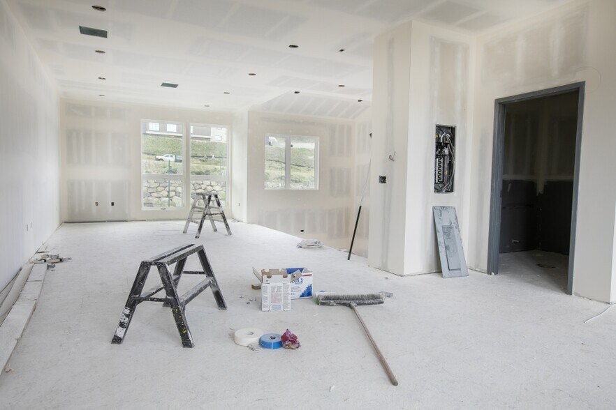 More Photos Of 1048-1056 W Wasatch Spring Rd, Kamas Office For Sale