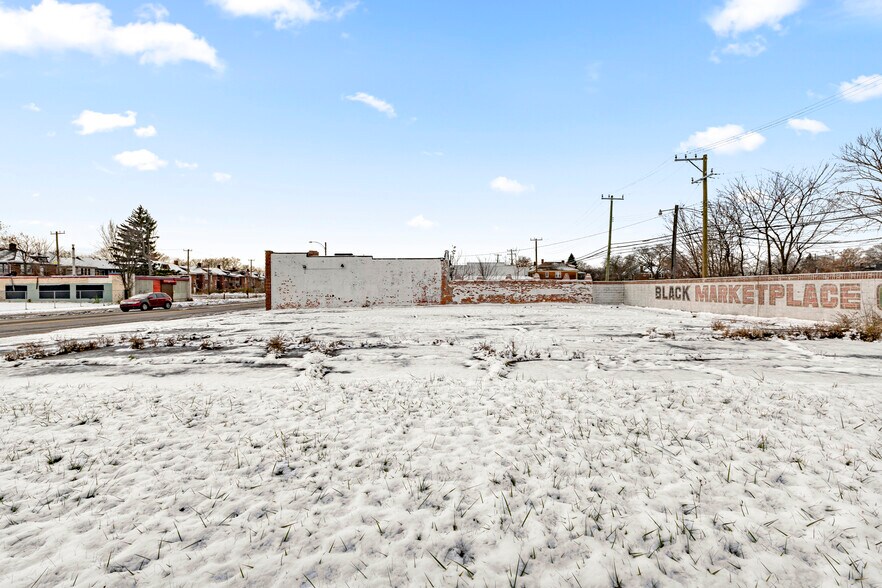 More Photos Of 3328 Joy Rd, Detroit General Retail For Sale
