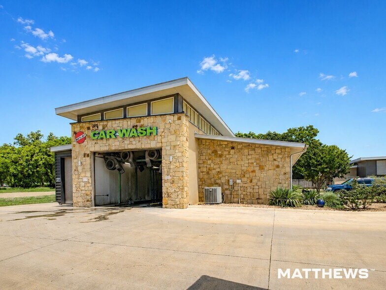 Primary Photo Of 516 Friendship Ln, Fredericksburg Carwash For Sale