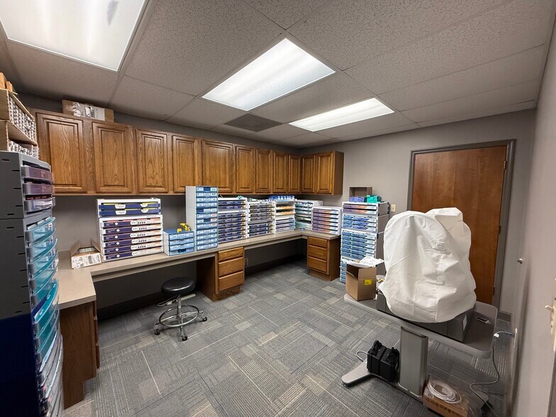 More Photos Of 1955 Opelika Rd, Auburn Storefront For Sale