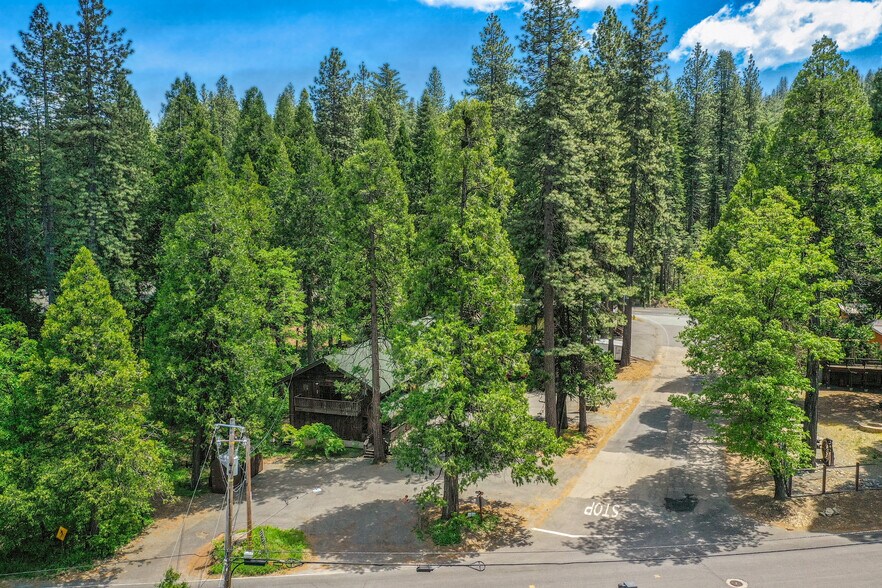 More Photos Of 874 Henry St, Arnold Office For Sale