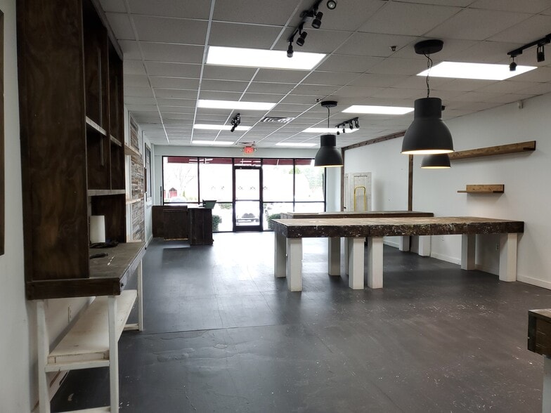 More Photos Of 3901 Mary Eliza Trace, Marietta Unknown For Lease