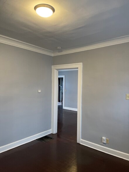 More Photos Of 636 E 37th St, Indianapolis Apartments For Sale