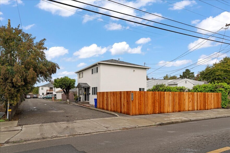 Primary Photo Of 688 Grove Way, Hayward Apartments For Sale