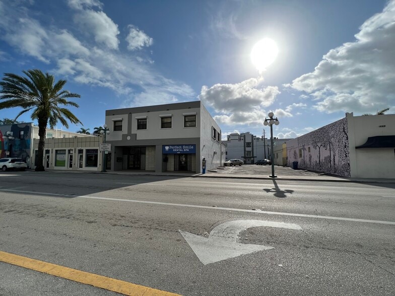 More Photos Of 115 S 21st Ave, Hollywood Land For Sale