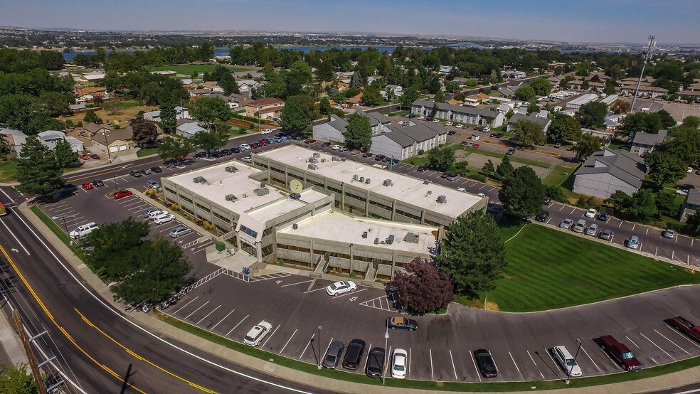 More Photos Of 500 N Morain St, Kennewick Office For Lease