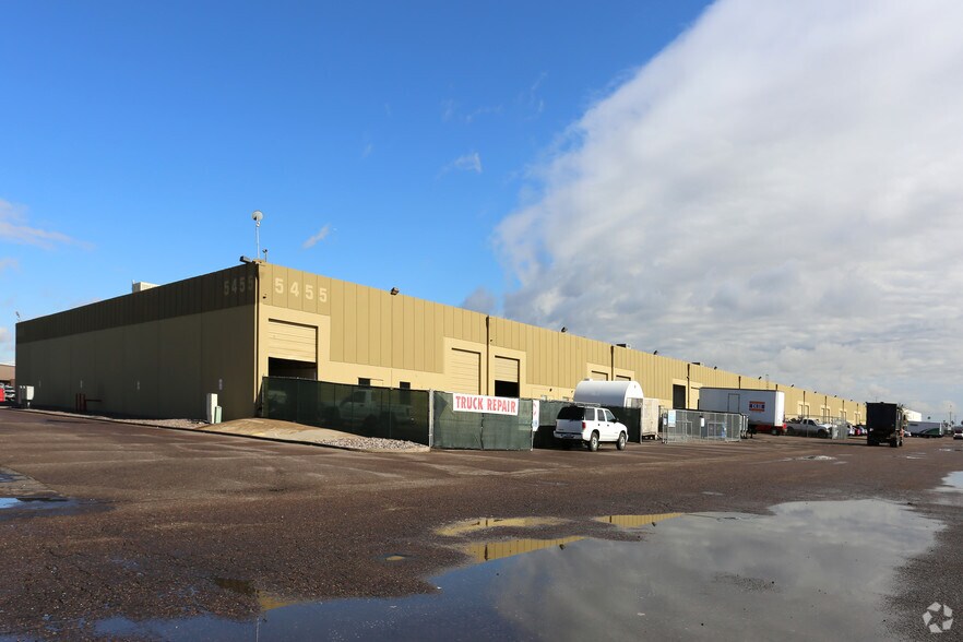 More Photos Of 5455 N 51st Ave, Glendale Warehouse For Lease