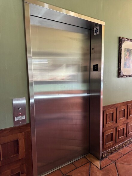 More Photos Of 8791 Lake Blvd, Kings Beach Restaurant For Sale
