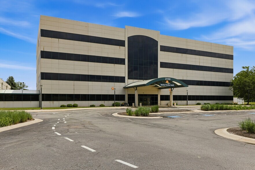 More Photos Of 2150 Gettler St, Dyer Medical For Lease