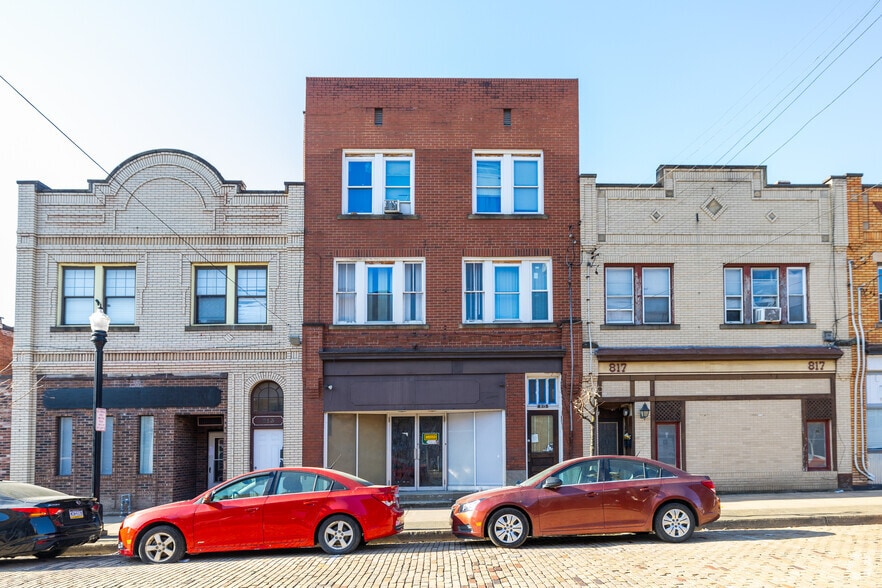 Primary Photo Of 815 Broadway Ave, McKees Rocks Apartments For Sale