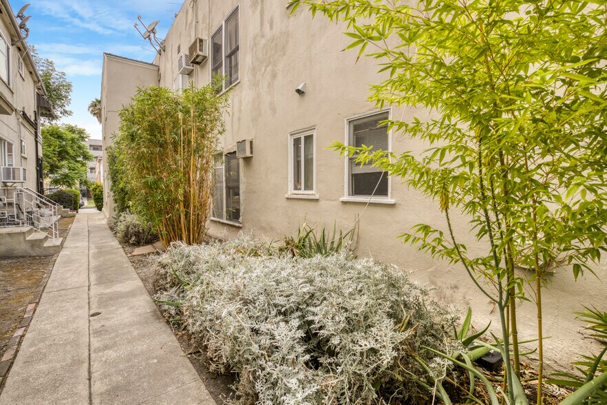 More Photos Of 614 Hauser Blvd, Los Angeles Apartments For Sale