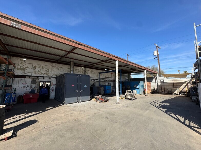 More Photos Of 9401-9403 W Thunderbird Rd, Peoria Medical For Lease