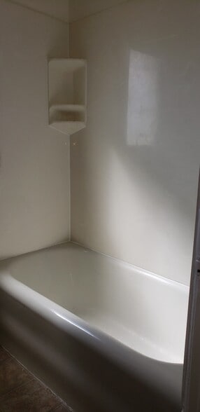 More Photos Of 1458 E 33rd St, Oakland Apartments For Sale