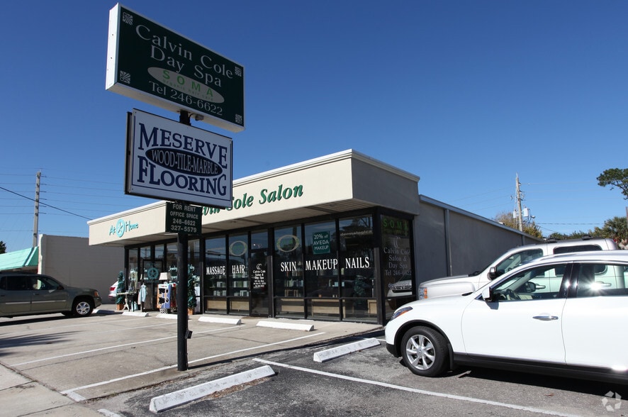 More Photos Of 675-677 Atlantic Blvd, Atlantic Beach Unknown For Lease