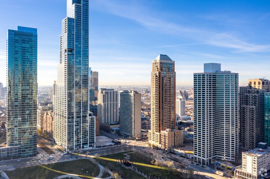 More Photos Of 1212 S Michigan Ave, Chicago Apartments For Lease
