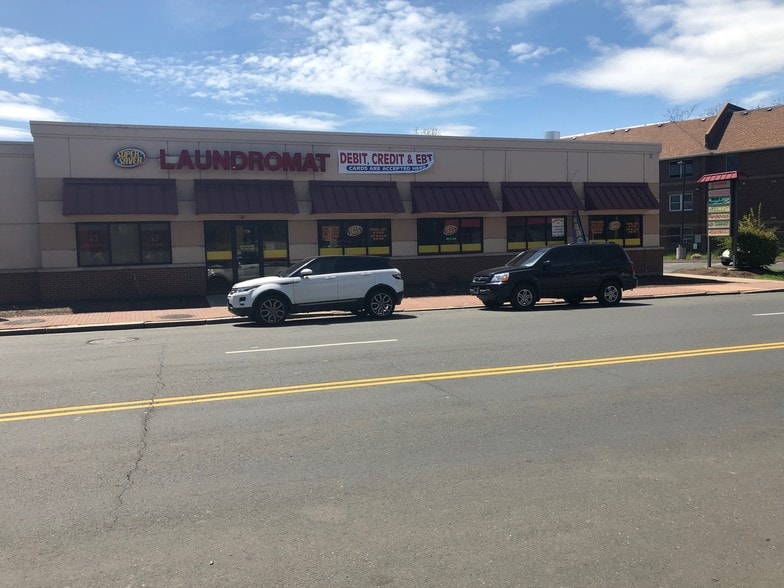 More Photos Of 25-73 Albany Ave, Hartford Unknown For Lease
