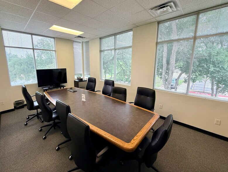 More Photos Of 7701 San Felipe Blvd, Austin Office For Sale