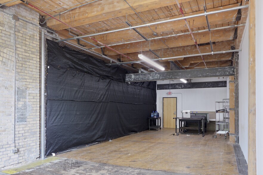 More Photos Of 755 Prior Ave N, Saint Paul Research And Development For Lease