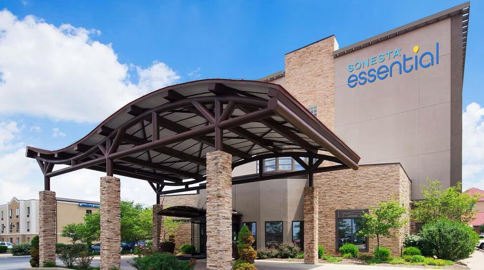 Primary Photo Of 6109 Cambridge Way, Plainfield Hotel For Sale