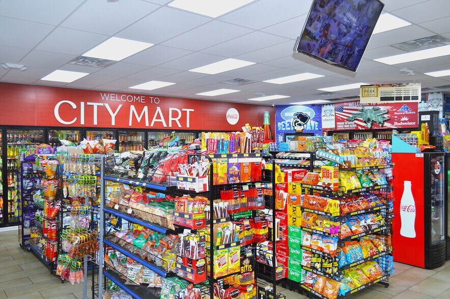 More Photos Of 341 S Main St, Bishopville Service Station For Sale