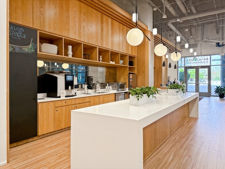 More Photos Of 355 S Main St, Greenville Coworking Space