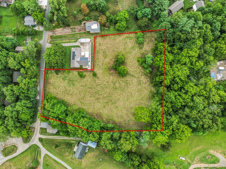 Primary Photo Of 99999 Daniel Rd, Asheville Land For Sale