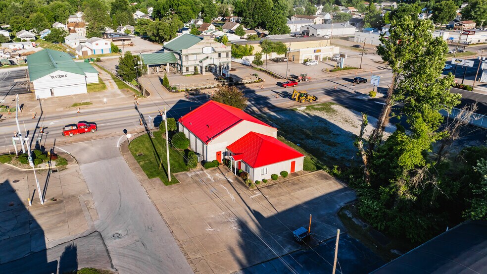 More Photos Of 800 Division St, Parkersburg Medical For Sale