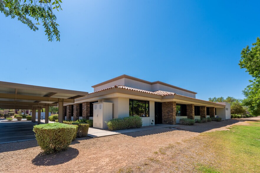 More Photos Of 14080 N Northsight Blvd, Scottsdale Office For Lease