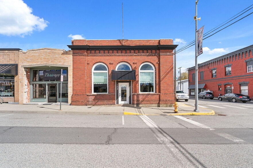 More Photos Of 102 Crosby St, Tekoa Flex For Sale